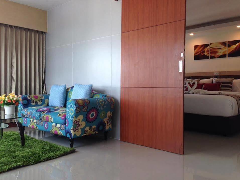 Oyo 234 Tara Grande Hotel & Spa Bangkok Exteriör bild